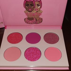 JUVIAS " SWEET PINKS" PALETTE